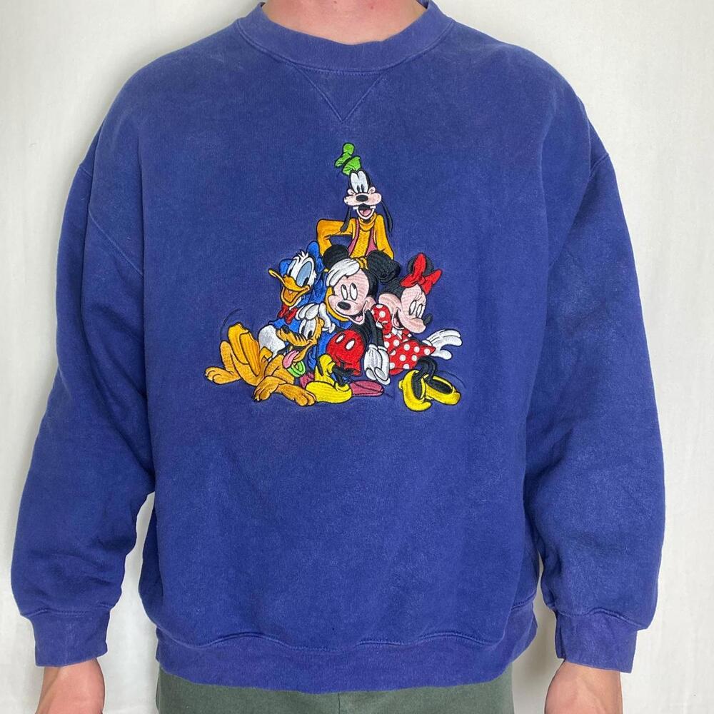 Vintage Disney crewneck.